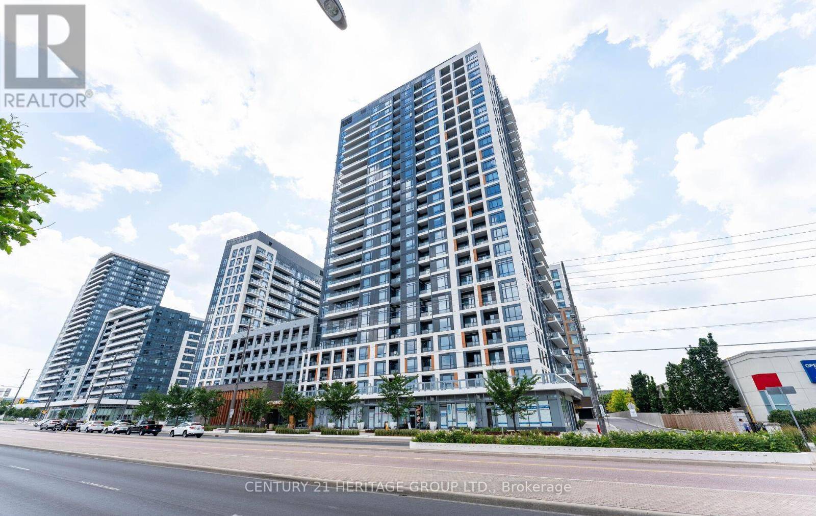 Vaughan (beverley Glen), ON L4J0L4,7950 Bathurst ST #201