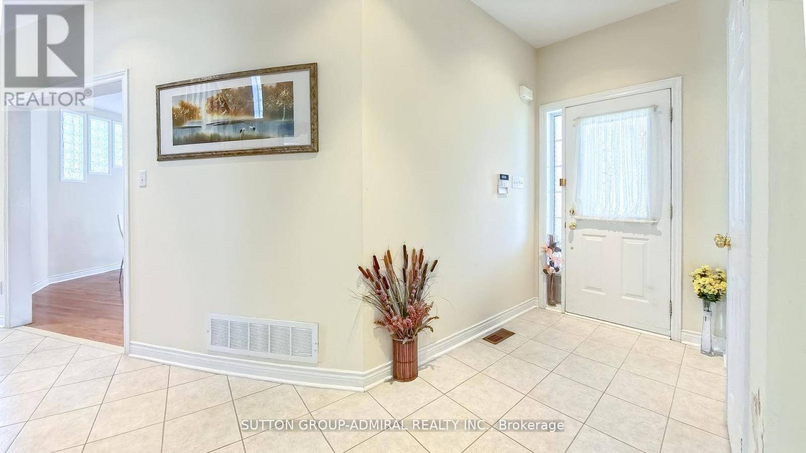 Richmond Hill (rouge Woods), ON L4S2R6,98 HOLLY DRIVE