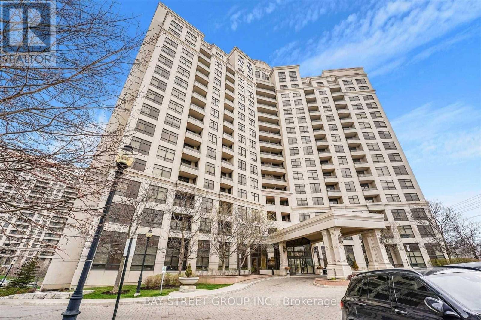 Vaughan (maple), ON L6A0J7,9225 Jane ST #1406