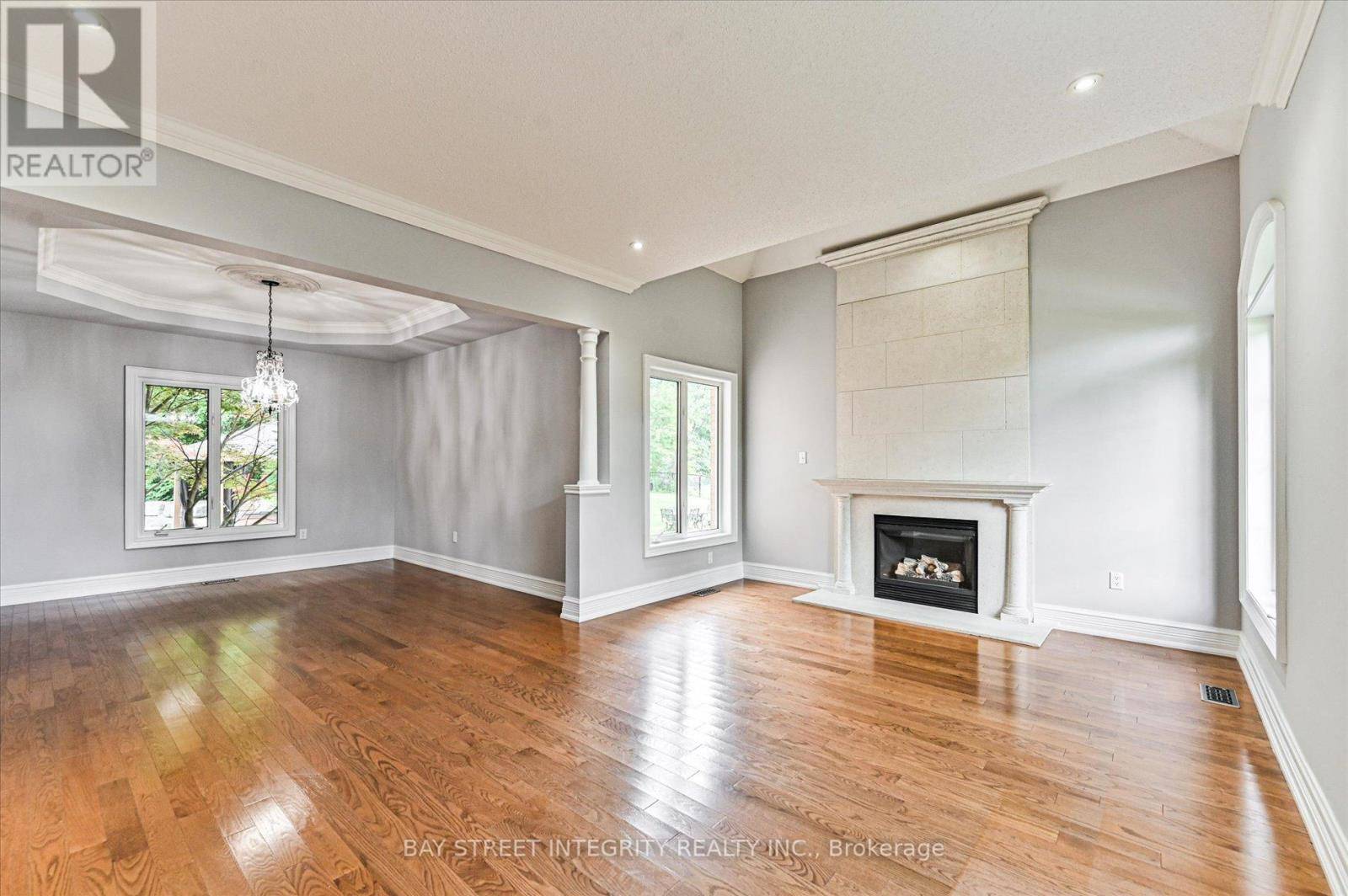 Vaughan, ON L6A2V5,71 NEVADA CRESCENT