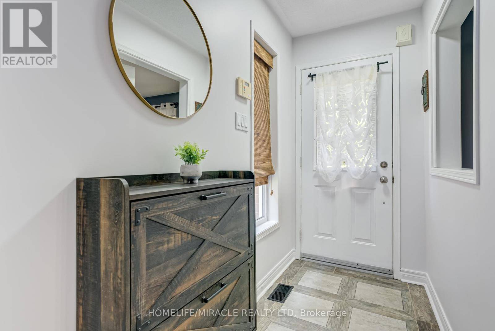 New Tecumseth (alliston), ON L9R1Z8,146 8TH AVENUE