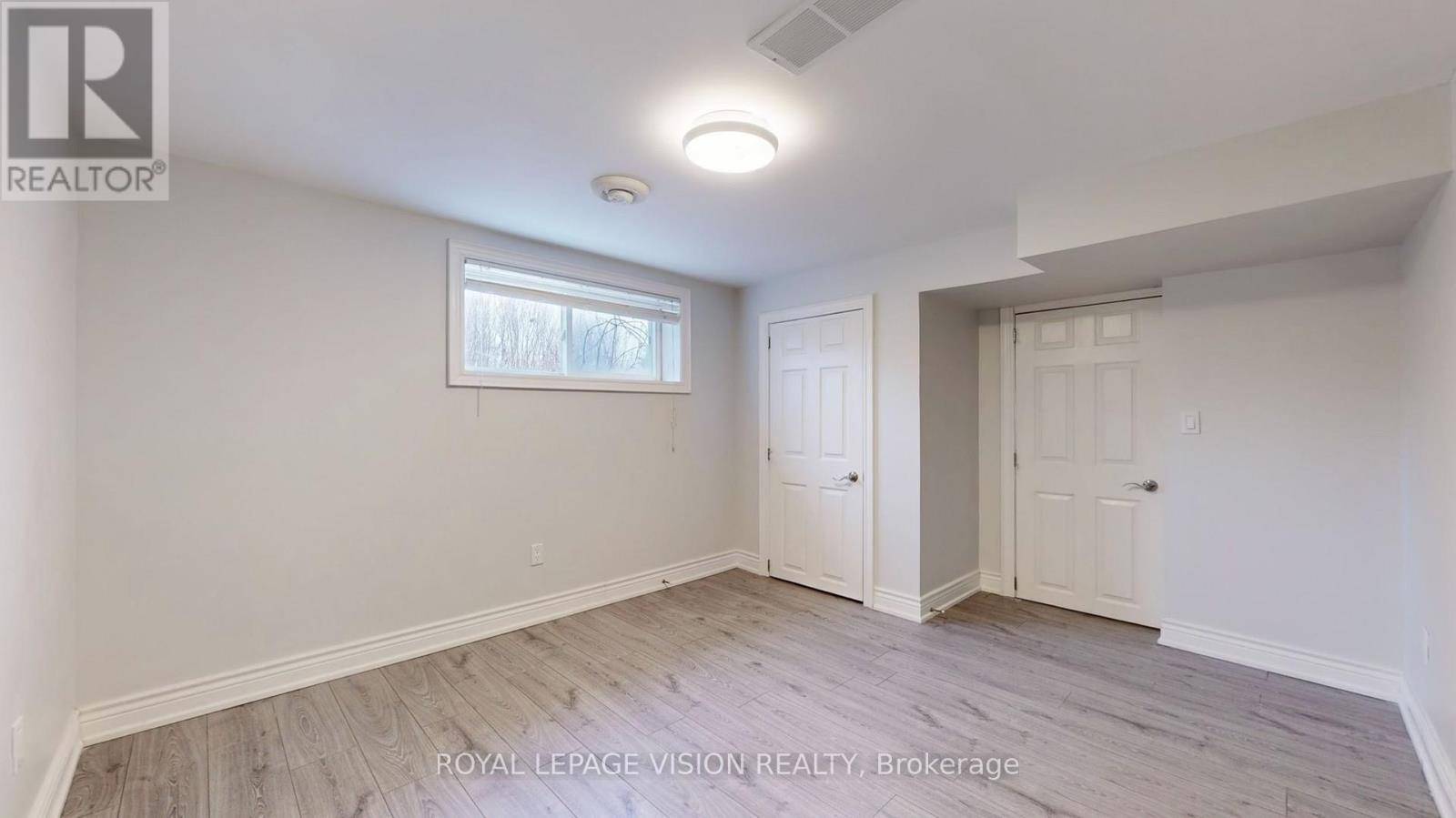 Richmond Hill (crosby), ON L4C1C5,446 Bent CRES #Basement