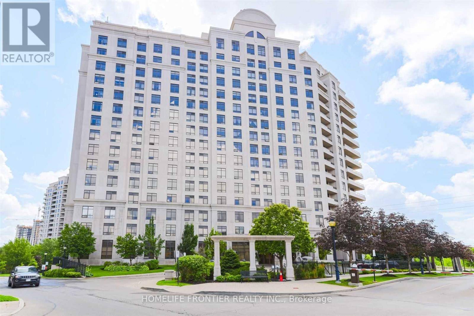 Vaughan (maple), ON L6A0J8,9235 Jane ST #511