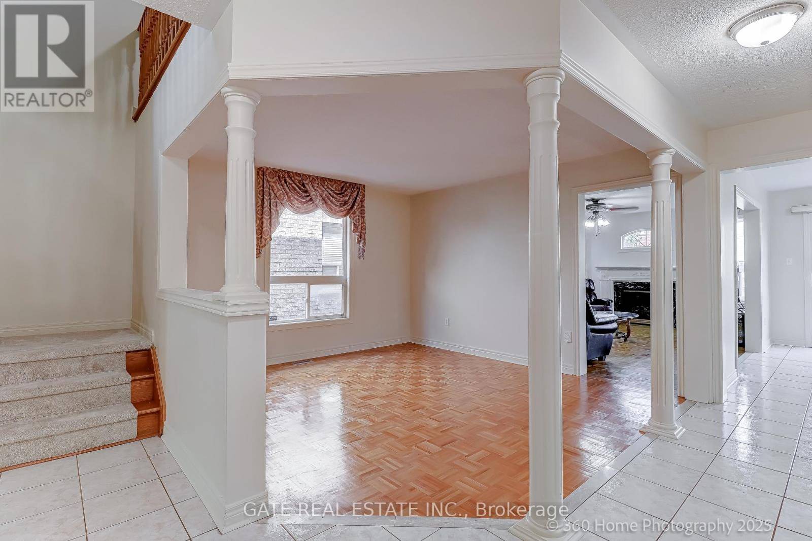 Markham (berczy), ON L6C2X7,56 BROOKHAVEN CRESCENT