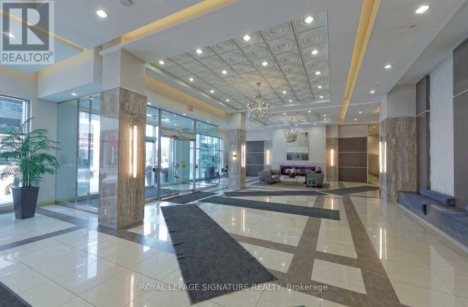 Markham (thornhill), ON L3T0C5,7171 Yonge ST #1407