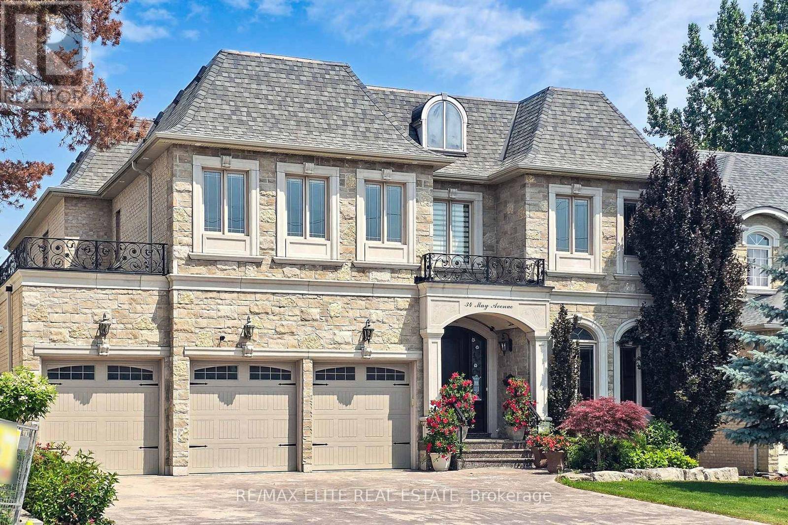 Richmond Hill (north Richvale), ON L4C3S6,34 MAY AVENUE