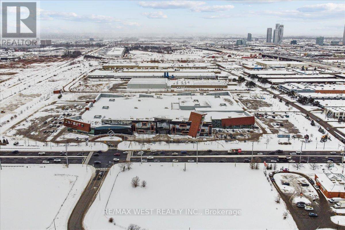 Vaughan (concord), ON L4K1Z8,7250 Keele ST #68