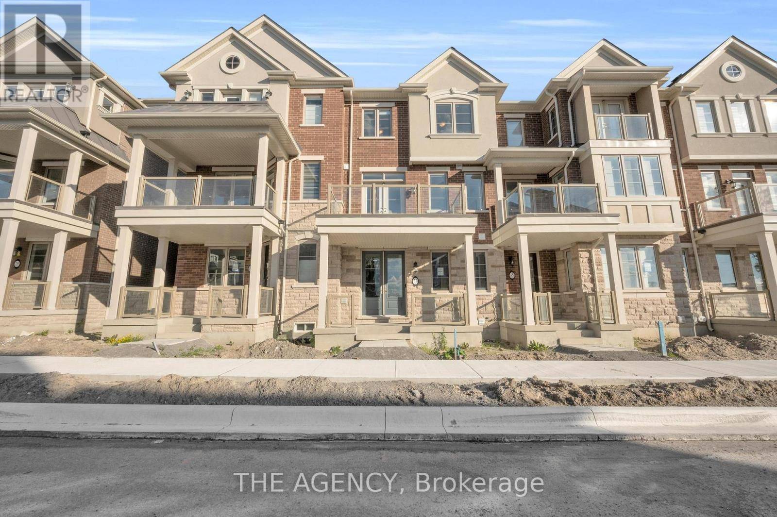 Markham (cornell), ON L6B1R3,33 BRUCE BOYD DRIVE