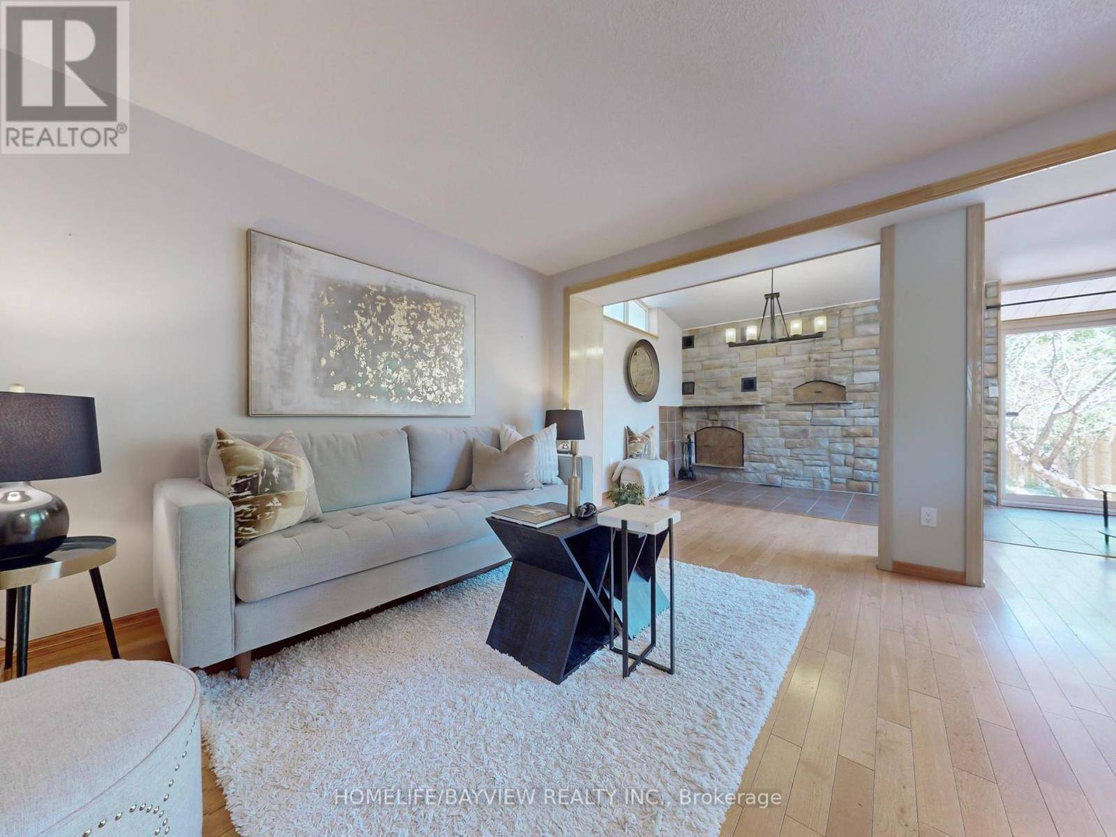 Richmond Hill (north Richvale), ON L4C5X4,123 KERSEY CRESCENT