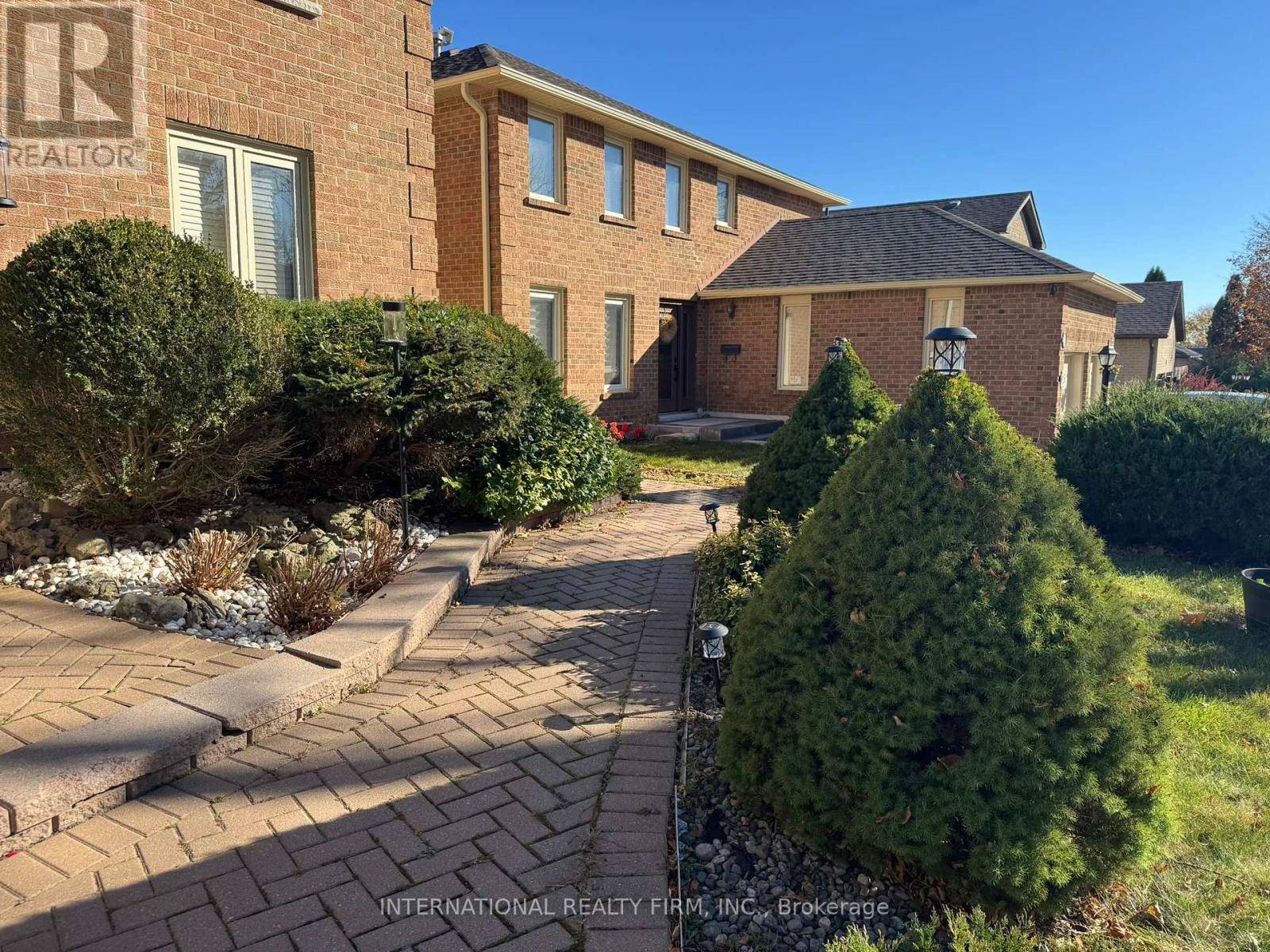 Aurora (aurora Heights), ON L4G4R9,114 Crawford Rose DR #Bsmnt