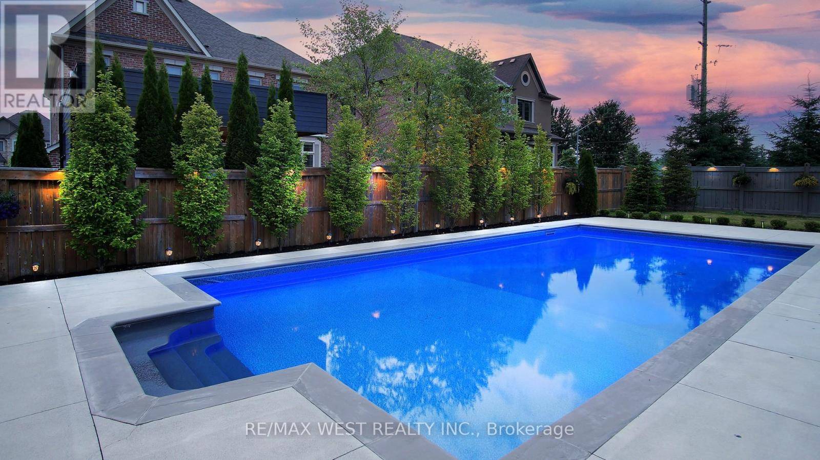 King (king City), ON L7B0P5,75 CAIRNS GATE