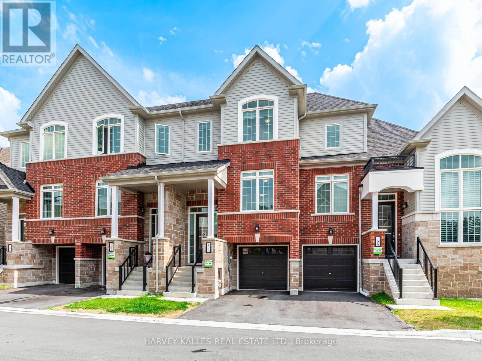 East Gwillimbury (mt Albert), ON L0G1M0,104 LYALL STOKES CIRCLE