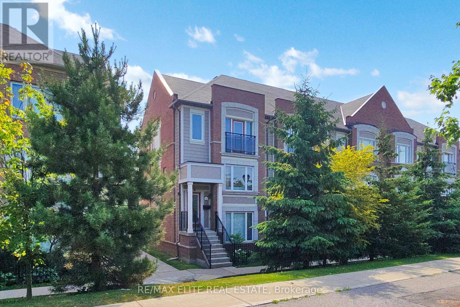 Aurora, ON L4G0S3,15931 BAYVIEW AVENUE