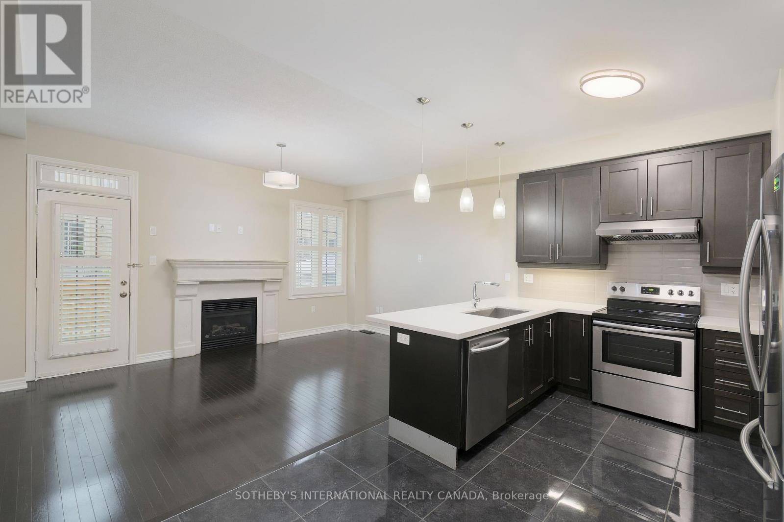 Vaughan (vellore Village), ON L4H3V3,86 ALEXIE WAY