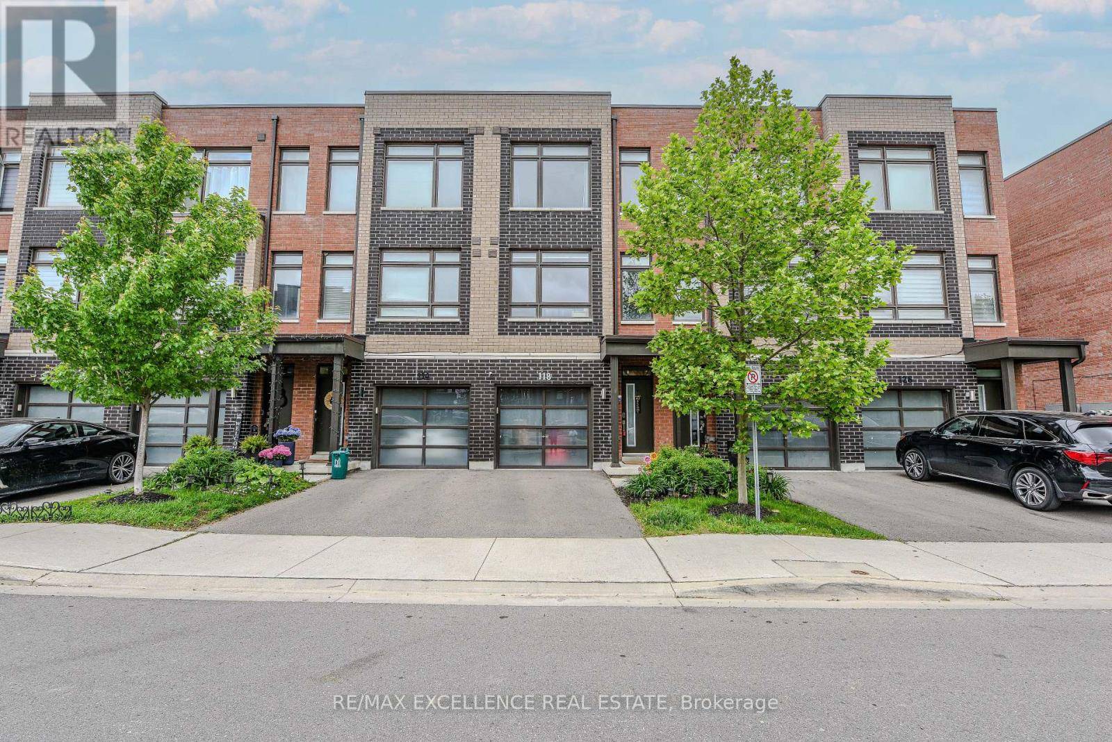 Vaughan (vaughan Grove), ON L4L0L7,118 DALHOUSIE STREET N
