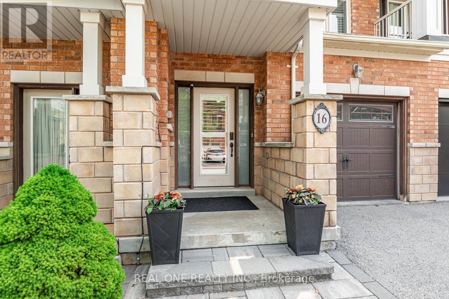 Whitchurch-stouffville (stouffville), ON L4A0W6,16 BEARINGS AVENUE