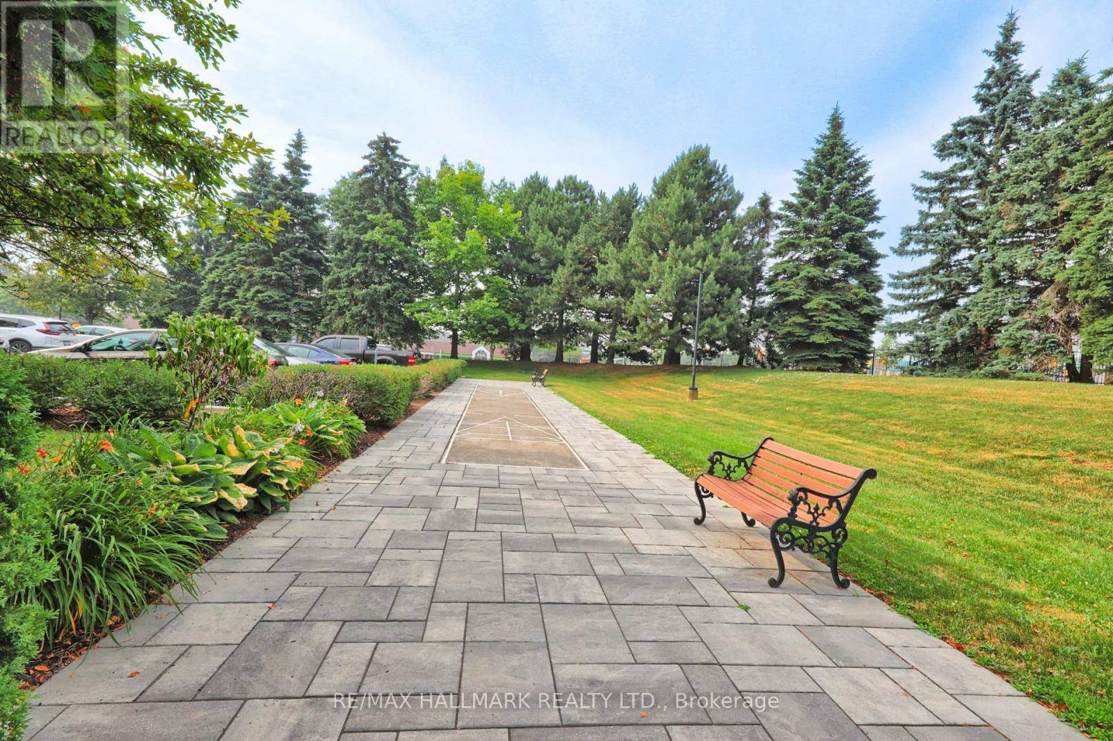Markham (raymerville), ON L3P7N7,2 Raymerville DR #305
