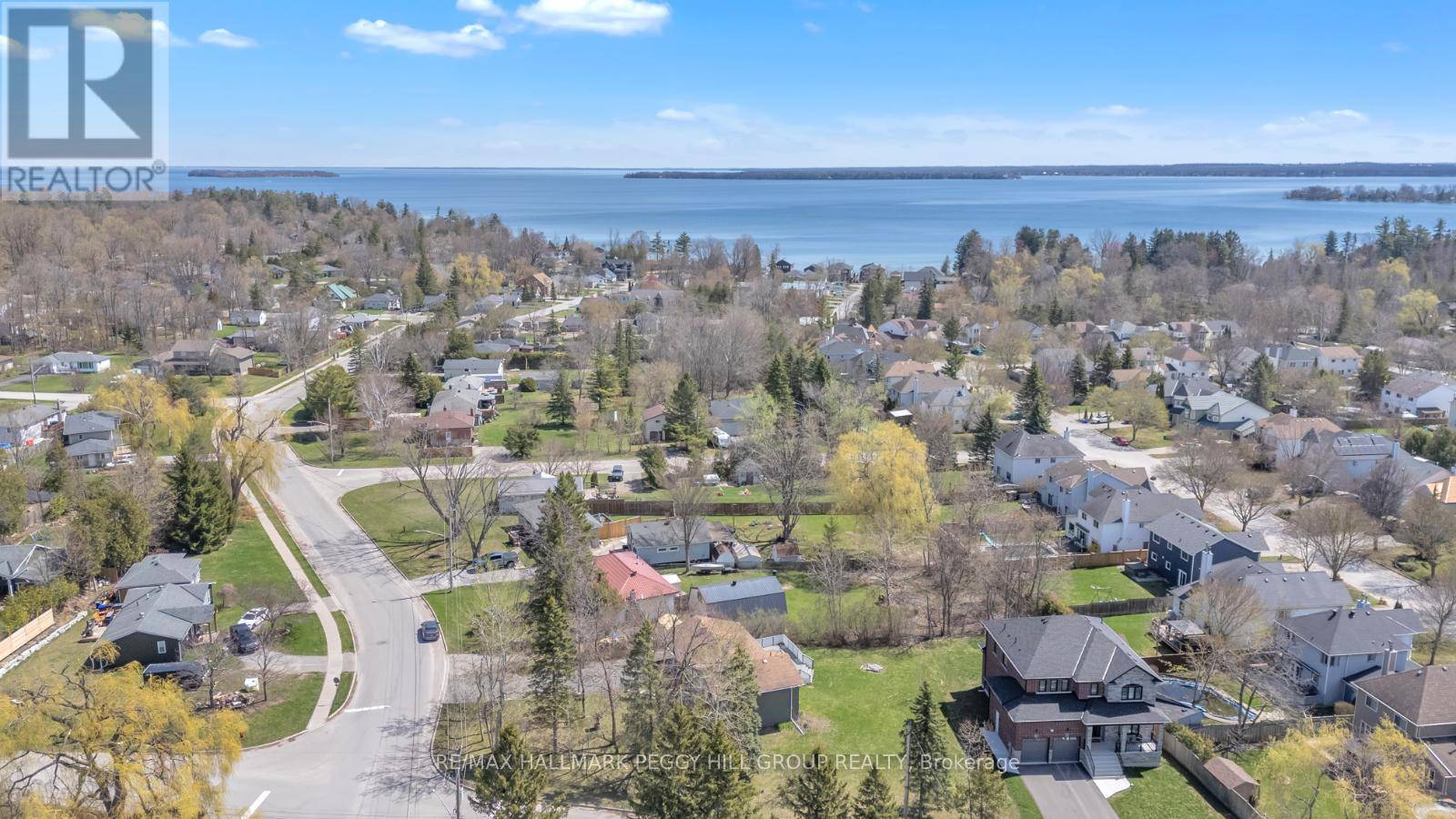 Innisfil (alcona), ON L9S1T6,1015 WESTMOUNT AVENUE