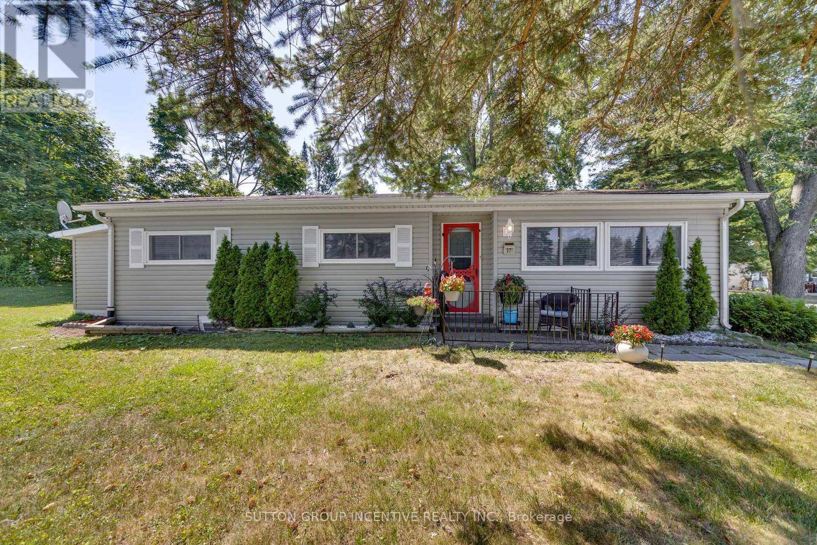 Innisfil (alcona), ON L9S1R6,17 WEEPING WILLOW DRIVE