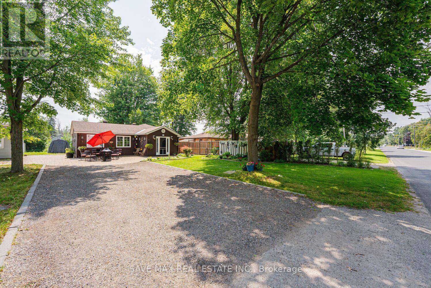 Innisfil (gilford), ON L0L1R0,1127 SHORE ACRES DRIVE N