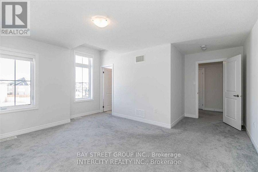 Innisfil (alcona), ON L9S0N4,1809 EMBERTON WAY