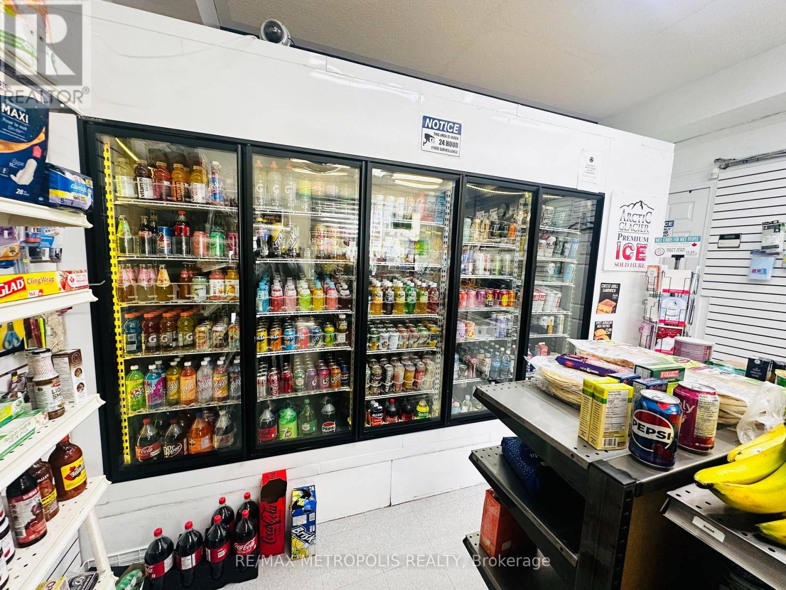 Markham (cornell), ON L6B1K8,2679 Bur Oak AVE #2
