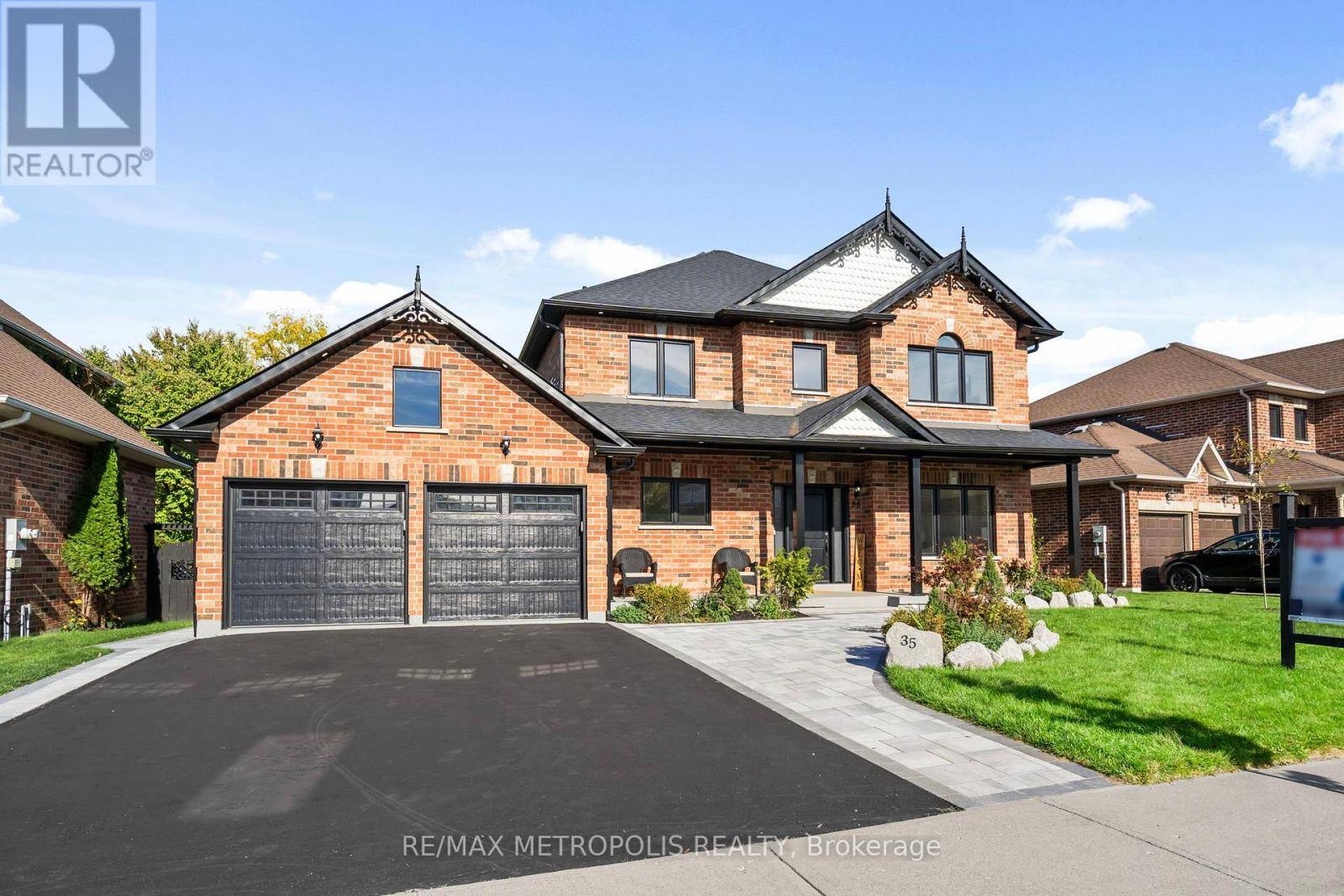 Uxbridge, ON L9P1Z8,35 NELKYDD LANE