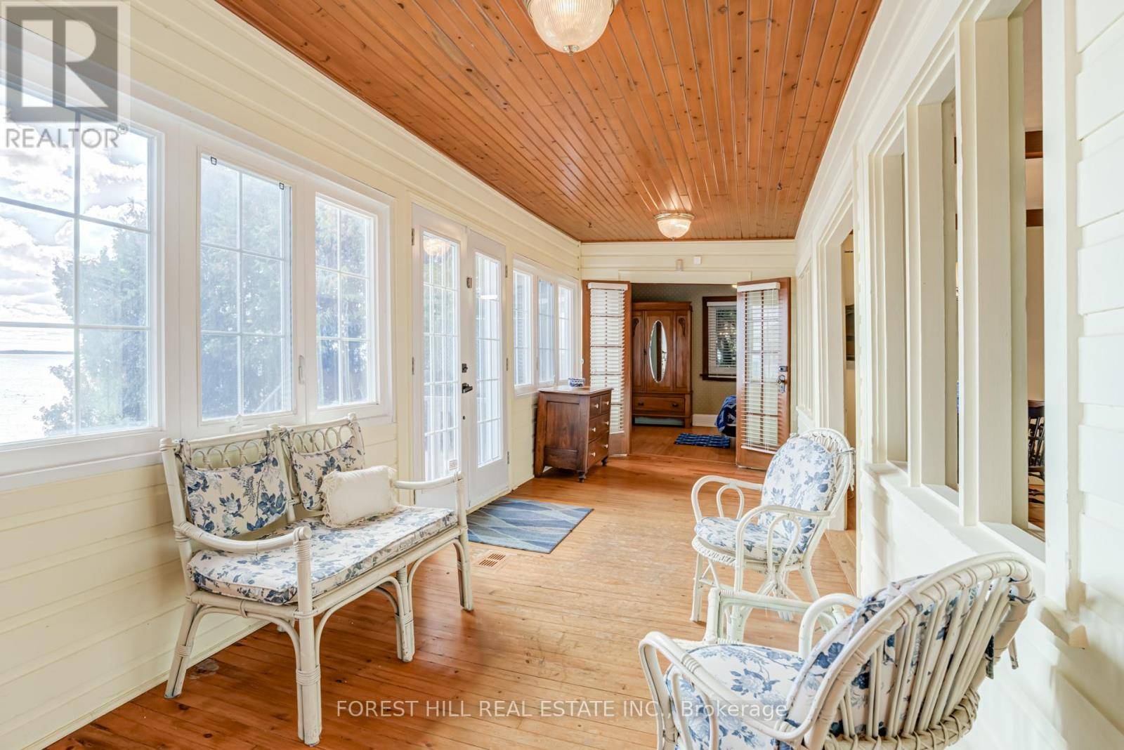 Innisfil, ON L9S2X4,41 SUNNYPOINT DRIVE