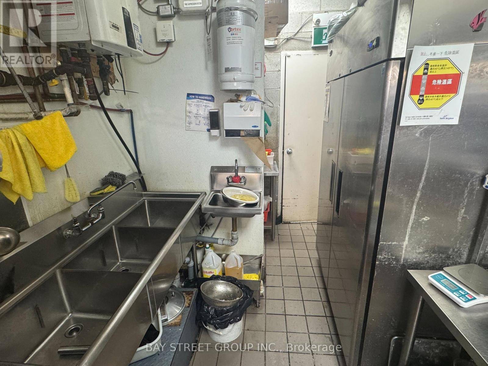 Markham (milliken Mills West), ON L3R1K9,3636 Steeles AVE East ##150