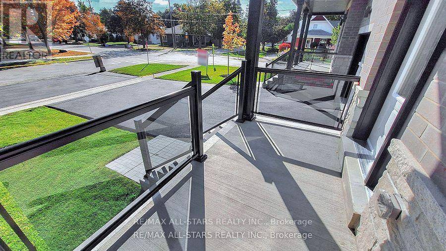 Uxbridge, ON L9P1K5,48 THIRD AVENUE S