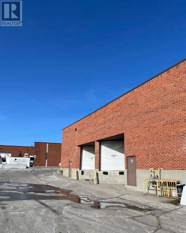 Markham (milliken Mills West), ON L3R3J7,271 Amber ST #9 & 10