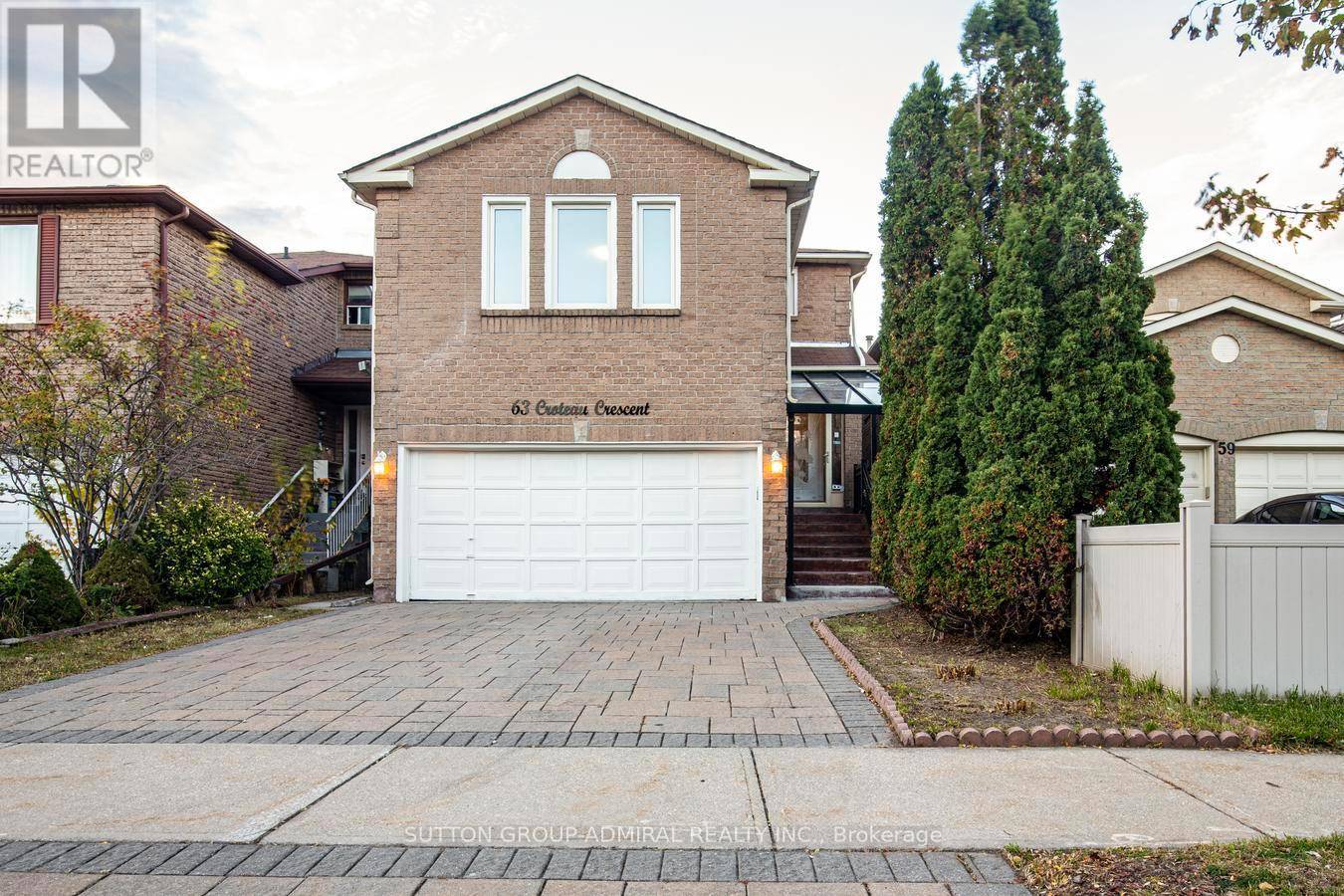 Vaughan (crestwood-springfarm-yorkhill), ON L4J5S8,63 CROTEAU CRESCENT