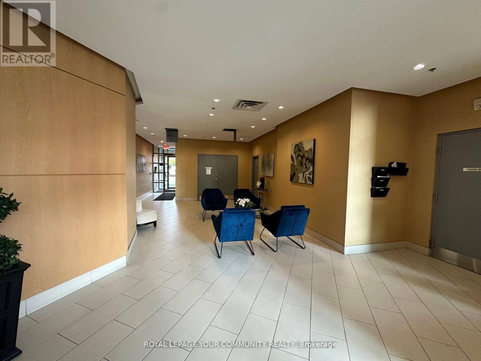 Vaughan (vaughan Grove), ON L4L1Y9,7730 Kipling AVE #309