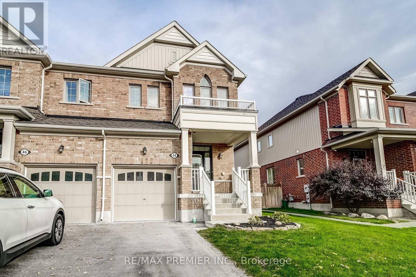 New Tecumseth (tottenham), ON L0G1W0,44 WEAVER TERRACE