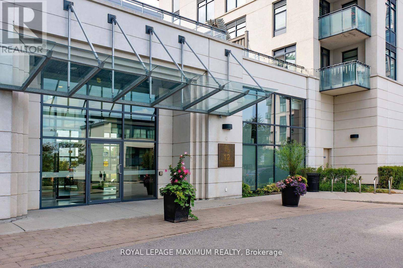 Vaughan (vaughan Grove), ON L4L8C4,12 Woodstream BLVD #312