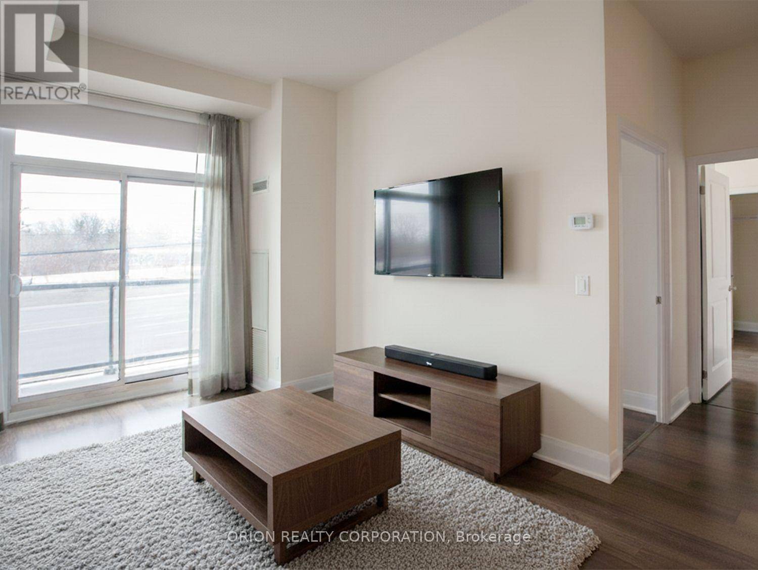 Vaughan (east Woodbridge), ON L4L0B4,4700 Highway 7 RD #215