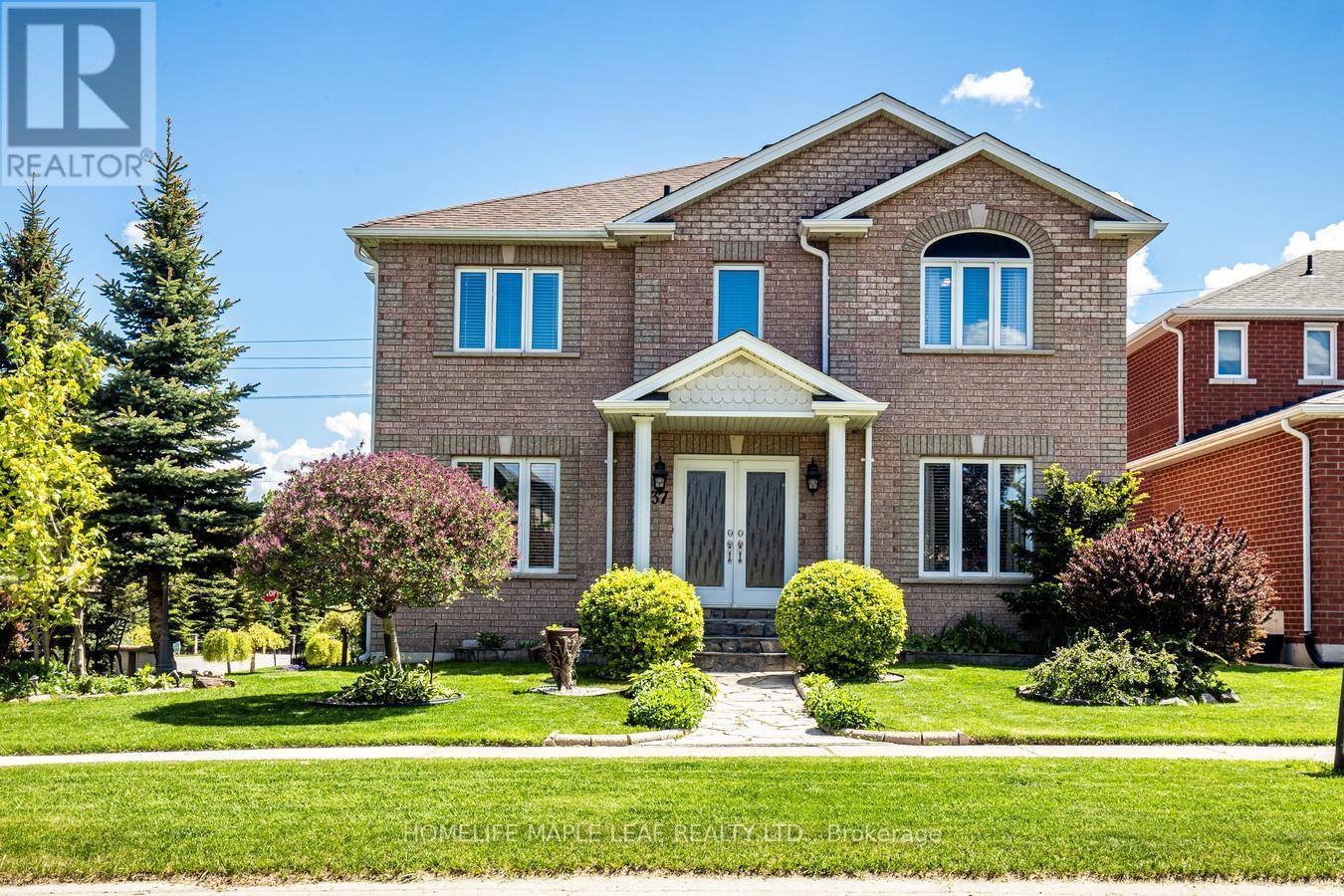 Bradford West Gwillimbury (bradford), ON L3Z3E6,37 SAINT AVENUE