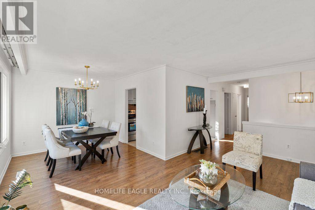 Newmarket (bristol-london), ON L3Y2Y1,223 CHERRYWOOD DRIVE