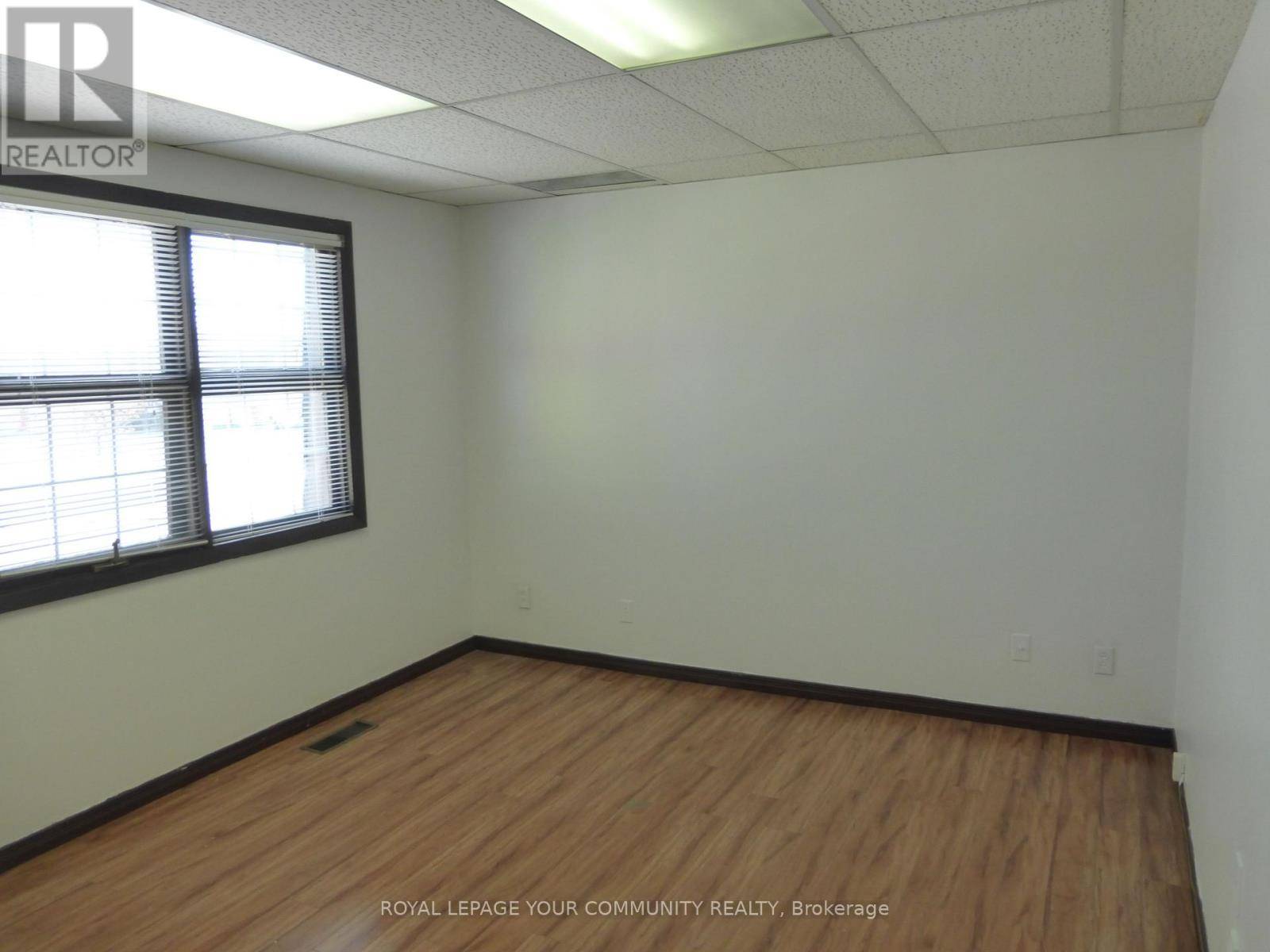 Markham (old Markham Village), ON L3P3A9,6060 Highway 7 E East #206