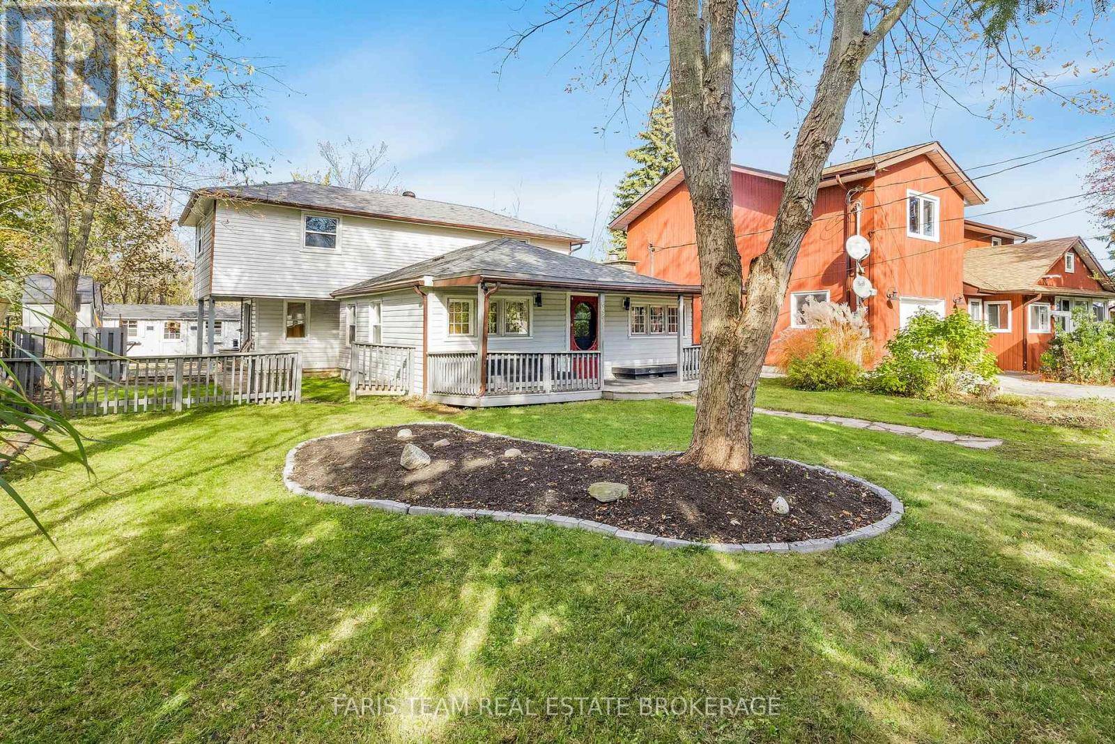 Innisfil, ON L9S3N7,648 10TH LINE