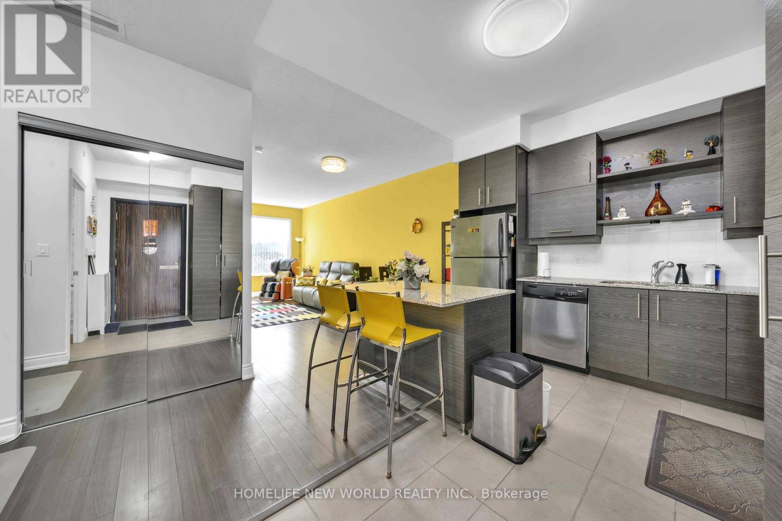 Markham (commerce Valley), ON L3T0B7,277 South Park RD #312