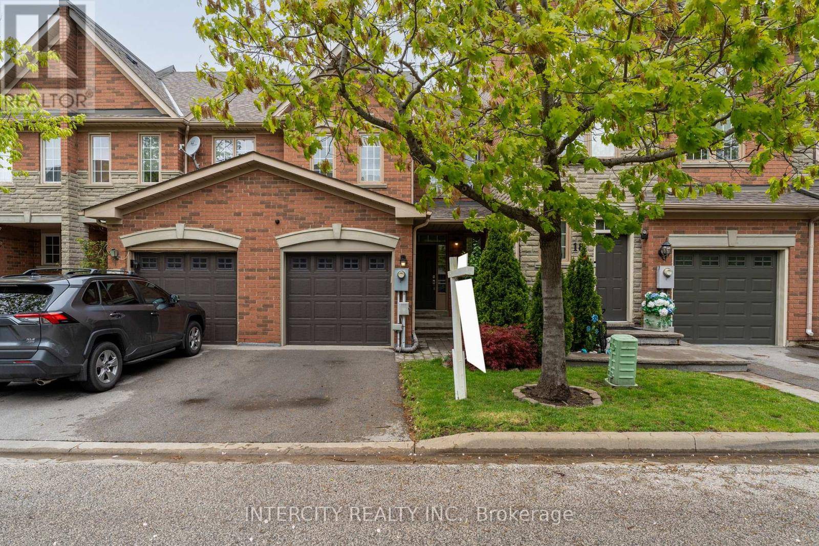 Vaughan (east Woodbridge), ON L4L9J6,15 Pottery PL #17