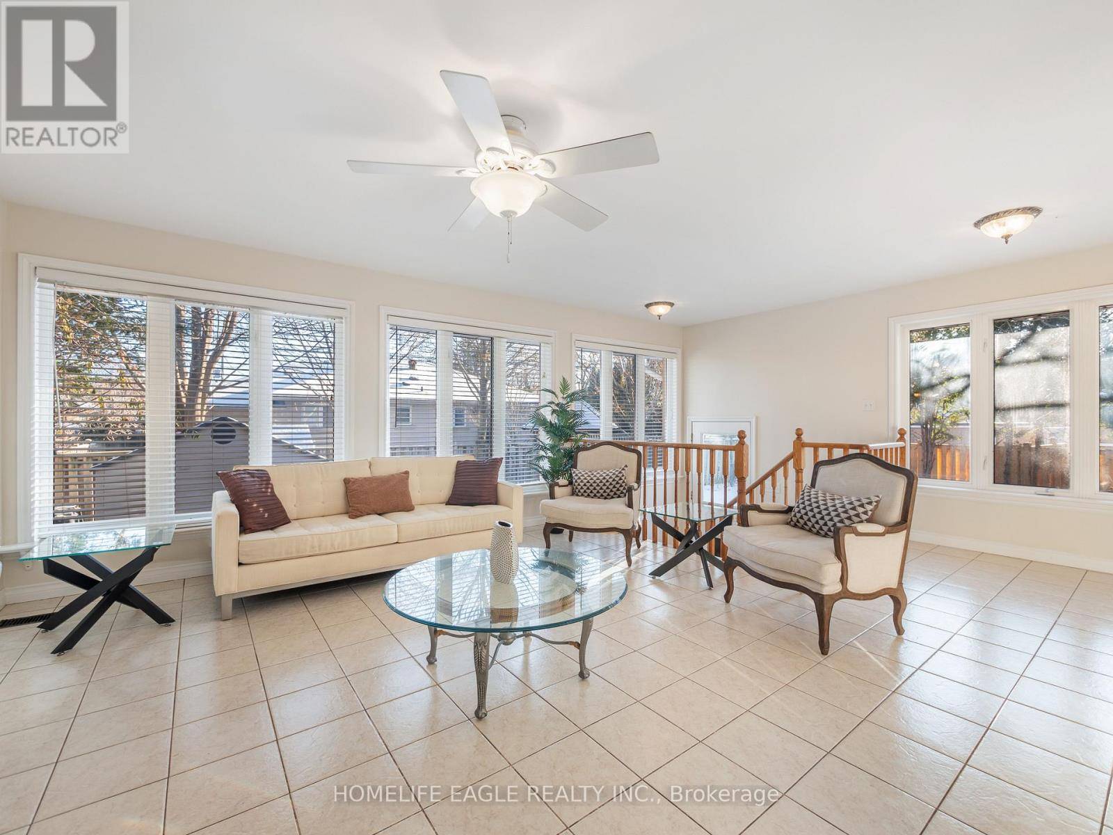 Richmond Hill (mill Pond), ON L4C4W7,11 KNOLLSIDE DRIVE