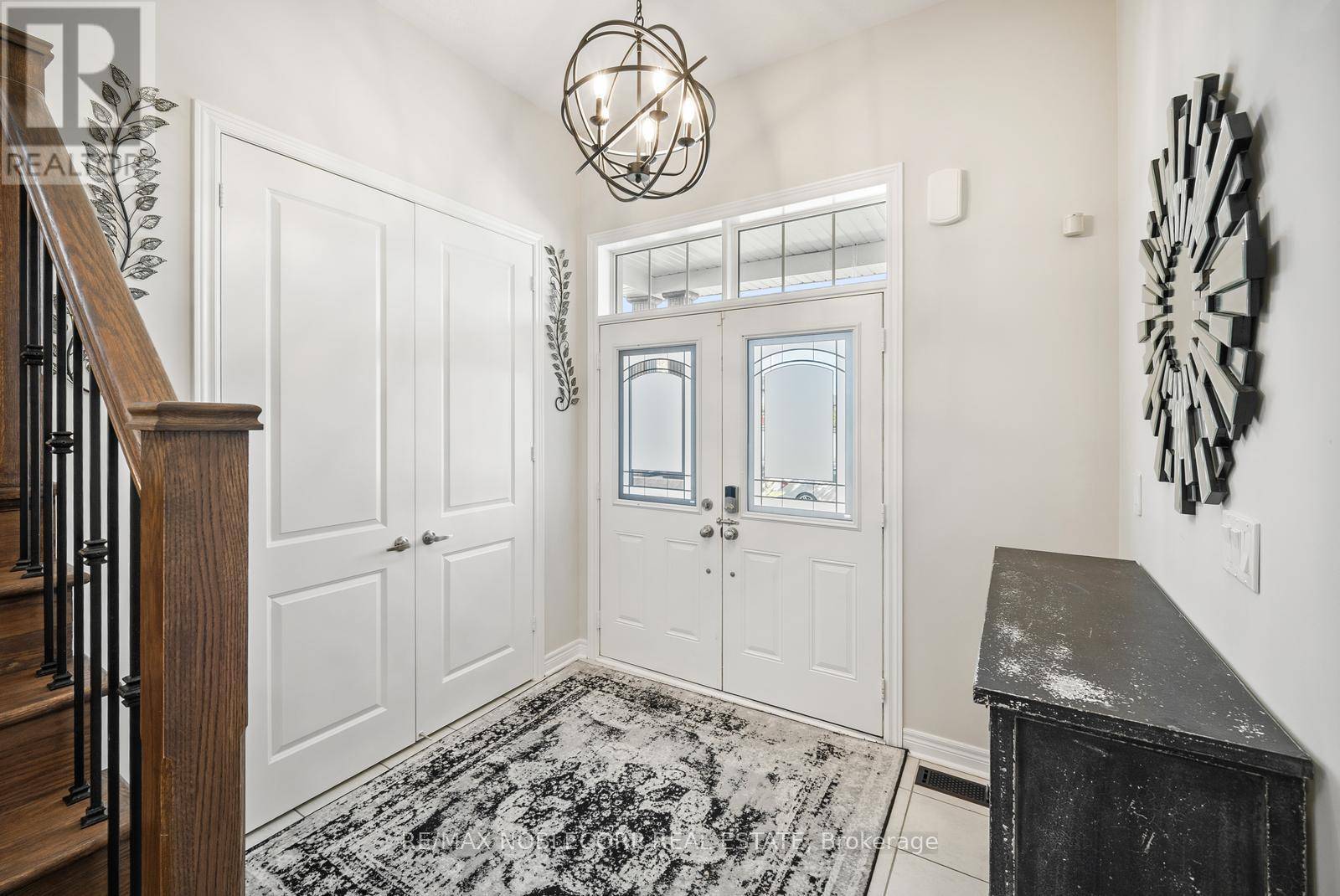 Bradford West Gwillimbury, ON L3Z0W5,68 INVERNESS WAY