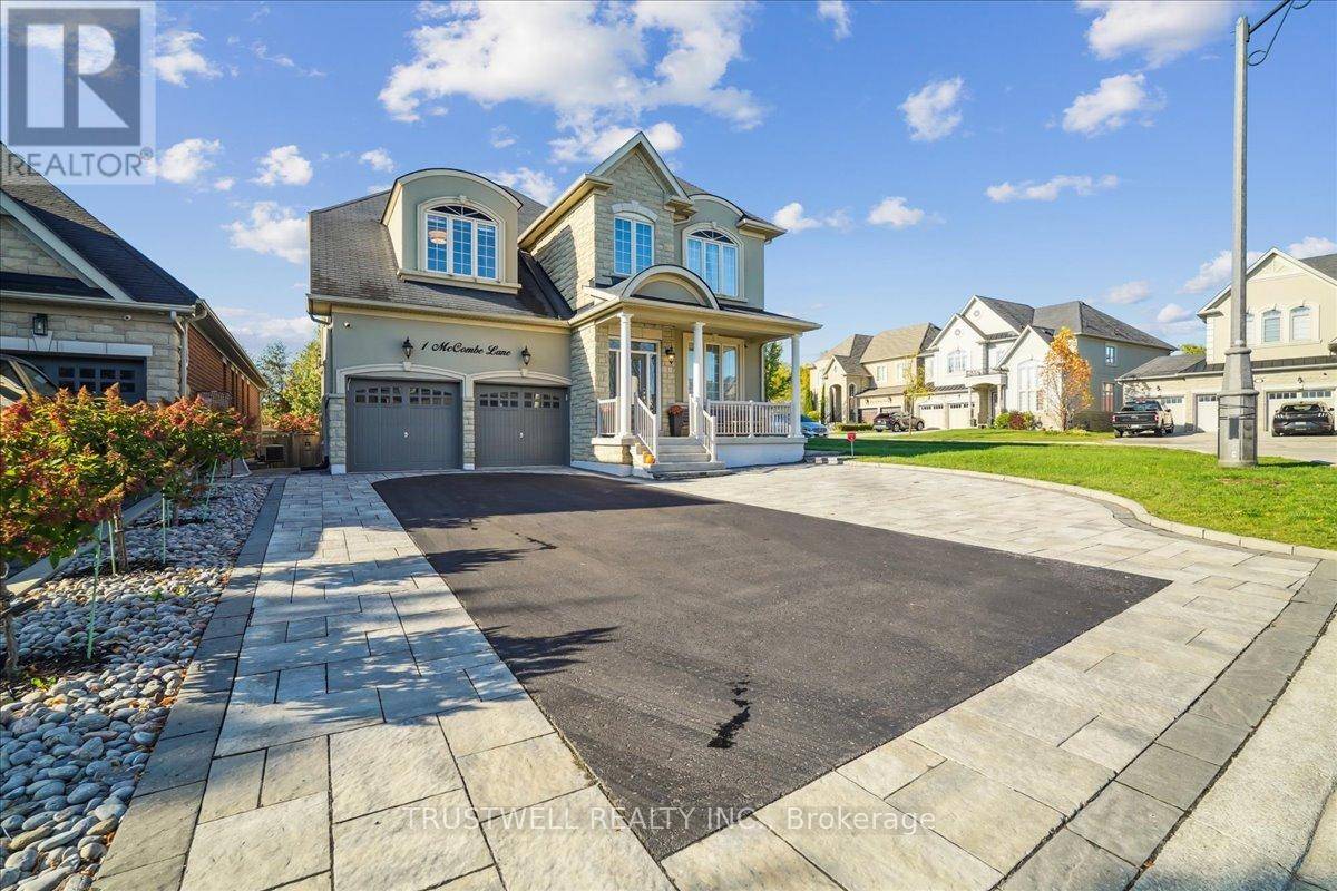 Vaughan (patterson), ON L6A4G4,1 MCCOMBE LANE