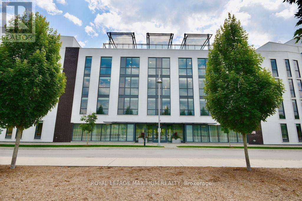 Innisfil, ON L9S0J4,271 Sea Ray AVE #B417