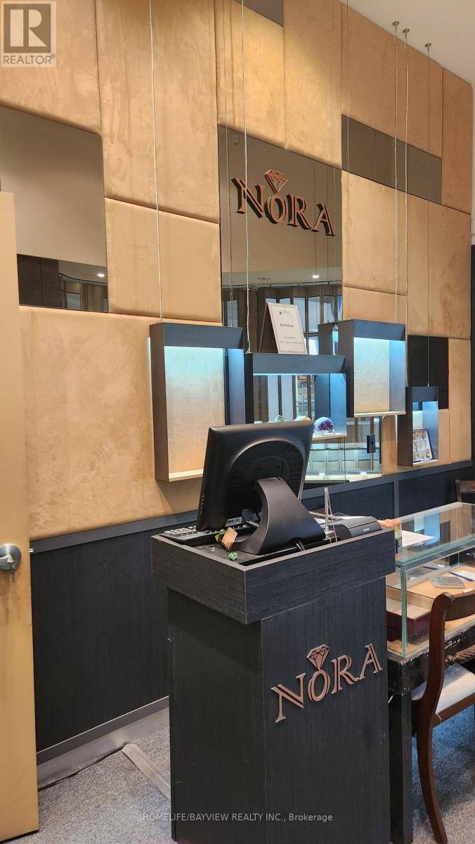 Markham (thornhill), ON L3T0C7,7181 Yonge ST #196