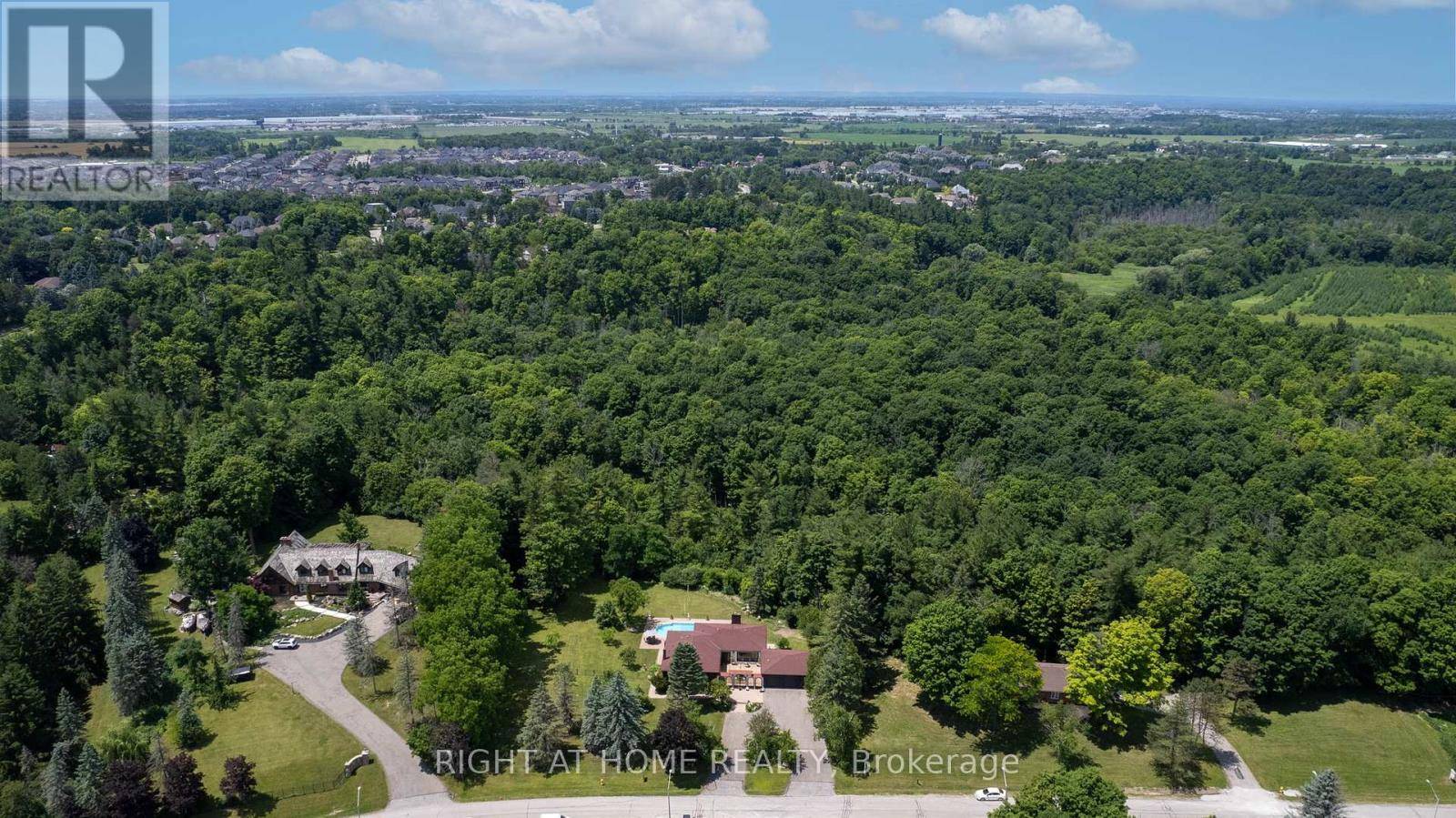 Vaughan (kleinburg), ON L0J1C0,28 KLEIN'S RIDGE