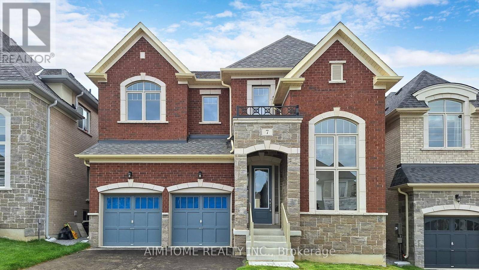 East Gwillimbury (sharon), ON L9N0T7,7 GOODWIN COURT