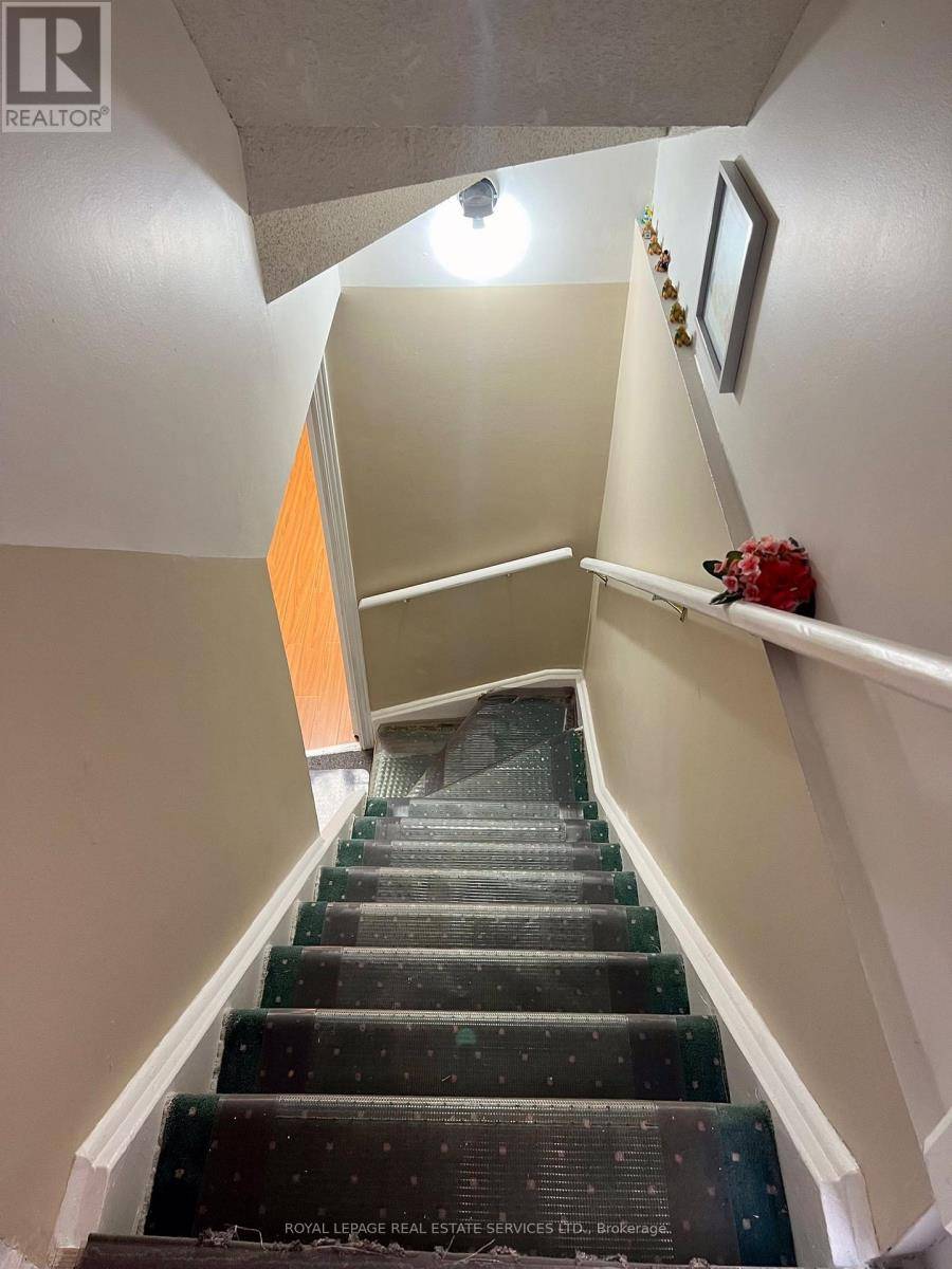 Markham (milliken Mills West), ON L3R0V7,169 Milliken Meadows DR #Bsmnt